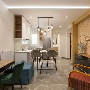 https://the-caravan-apartments.hotelschalkidiki.net