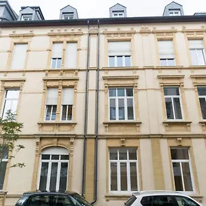 smartflats-design-luxembourg.luxembourghotelsguide.com/